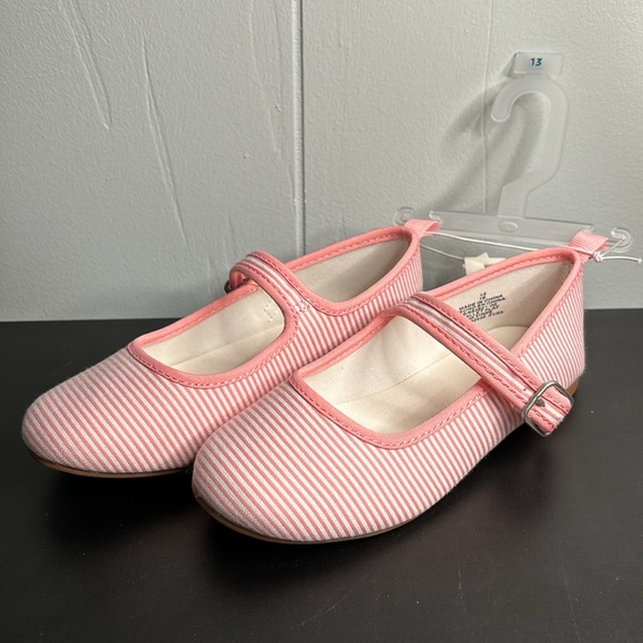 Old Navy Pink and White Ballet Flats with small heel size 13 - Picture 2 of 7